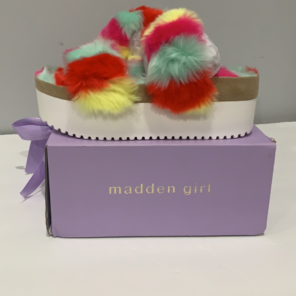 NIB- Madden Girl Rainbow Fur Double Strap Furbee Platform Sandal